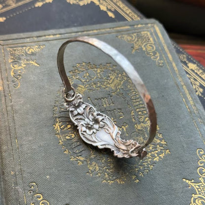 🔥LAST DAY 55% OFF✨Handmade Sterling Spoon Bangle - Crafted from Authentic Vintage Silverware🎁Buy 2 Free Shipping