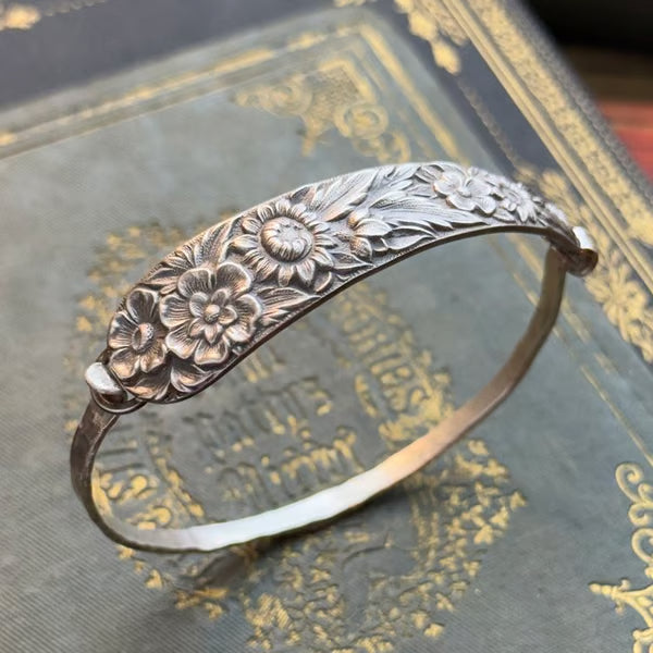 🔥LAST DAY 55% OFF✨Handmade Sterling Spoon Bangle - Crafted from Authentic Vintage Silverware🎁Buy 2 Free Shipping